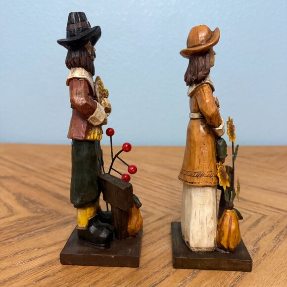 Thanksgiving Wood Pilgrim Couple Figurine Set Vintage 8" Fall Décor - Picture 4 of 11